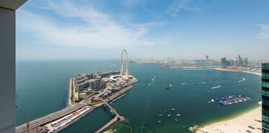 Apartment in Dubai 4 bedrooms, 237.4 sq.m. № 110524