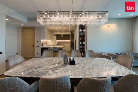 Apartment in Dubai 4 bedrooms, 237.4 sq.m. № 110524 - photo 24
