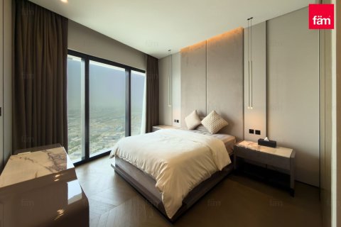 Apartment in Dubai 4 bedrooms, 237.4 sq.m. № 110524 - photo 16
