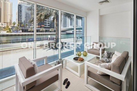 Apartamento en STELLA MARIS TOWER en Dubai Marina, Dubai, 1 dormitorio, 101.6 m², № 29714 - foto 2