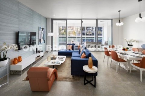 Apartamento en STELLA MARIS TOWER en Dubai Marina, Dubai, 1 dormitorio, 101.6 m², № 29714 - foto 7