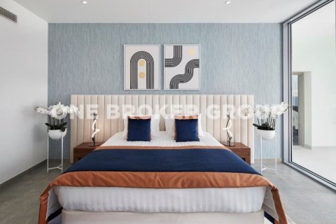 Apartamento en STELLA MARIS TOWER en Dubai Marina, Dubai, 1 dormitorio, 101.6 m², № 29714 - foto 5