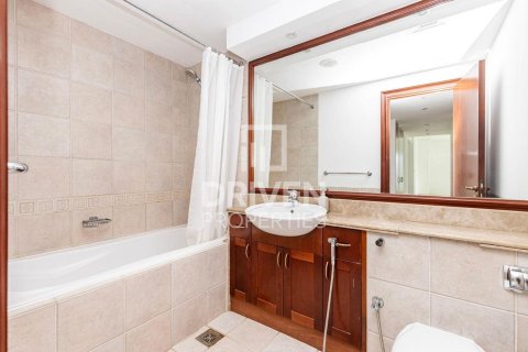 Apartment in Dubai Marina, Dubai 2 bedrooms, 157.75 sq.m. № 129305 - photo 14