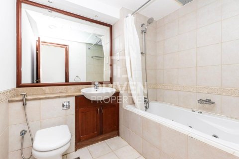 Apartment in Dubai Marina, Dubai 2 bedrooms, 157.75 sq.m. № 129305 - photo 13
