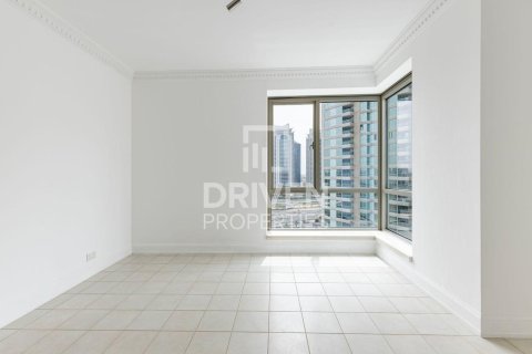 Apartment in Dubai Marina, Dubai 2 bedrooms, 157.75 sq.m. № 129305 - photo 6