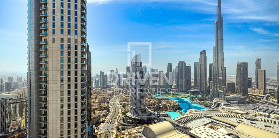 Appartement à Vida Residences Dubai Mall, Downtown Dubai (Downtown Burj Dubai), Dubai, 2 chambres, 113.16 m², № 129309
