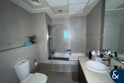 Купить квартиру в Executive Towers, Бизнес-Бэй, Дубай: 1 спальня, 92м², № 75983 - фото 8