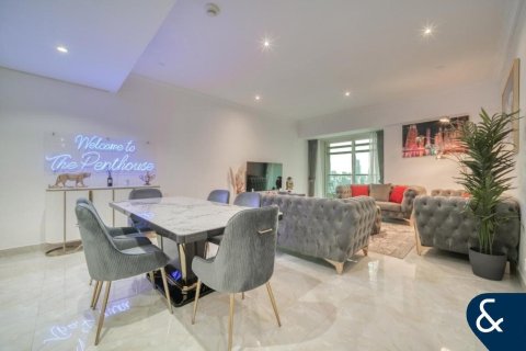 Купить квартиру в Дубай Марине, Дубай: 3 спальни, 147м², № 75981 - фото 1