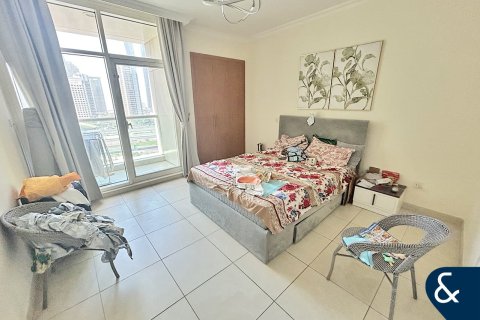 Купить квартиру в Джумейра Лейк Тауэрс, Дубай: 2 спальни, 184м², № 75980 - фото 3