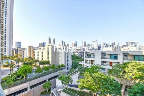 Apartamento en The Views, Dubai, 1 dormitorio, 68 m², № 43704 - foto 1