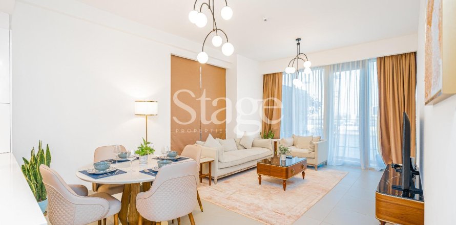 Квартира в Аль-Васле, Дубай, 2 спальни, 184м², № 64551