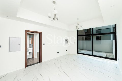 Купить виллу в District 11, Мохаммед Бин Рашид Сити, Дубай: 3 спальни, 187м², № 64546 - фото 3