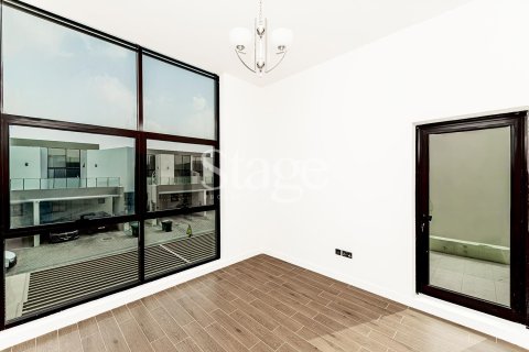 Купить виллу в District 11, Мохаммед Бин Рашид Сити, Дубай: 3 спальни, 187м², № 64546 - фото 23