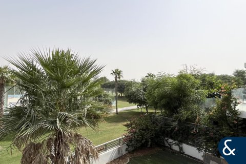 Apartamento en DAMAC Hills (Akoya by DAMAC), Dubai, 2 dormitorios, 237 m², № 74665 - foto 9