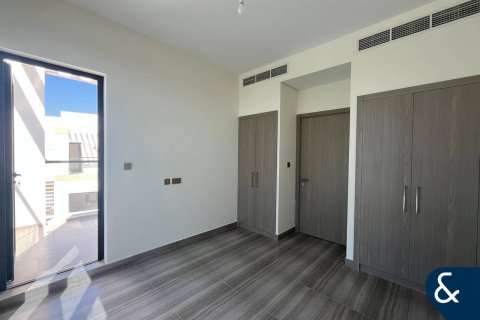 Adosado en DAMAC Hills (Akoya by DAMAC), Dubai, 4 dormitorios, 197 m², № 74657 - foto 15