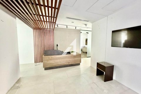 Bureau à Dubai, 343.7 m², № 42446 - photo 5