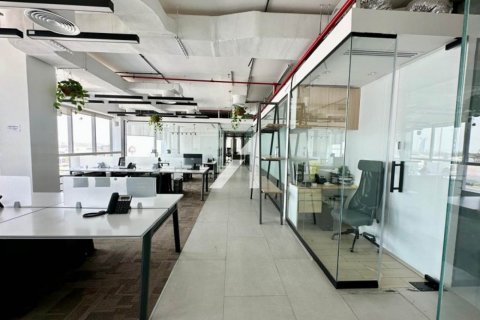 Bureau à Dubai, 343.7 m², № 42446 - photo 3