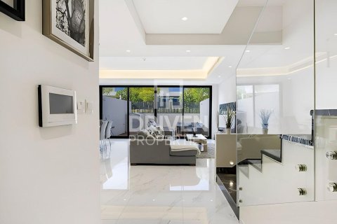 Adosado en Al Furjan, Dubai, 3 dormitorios, 294 m², № 87518 - foto 5