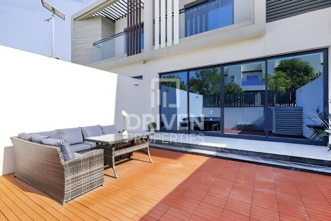 Adosado en Al Furjan, Dubai, 3 dormitorios, 294 m², № 87518 - foto 28