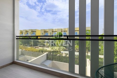 Adosado en Al Furjan, Dubai, 3 dormitorios, 294 m², № 87518 - foto 29
