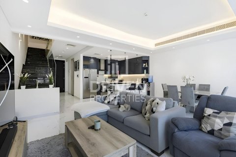 Adosado en Al Furjan, Dubai, 3 dormitorios, 294 m², № 87518 - foto 4