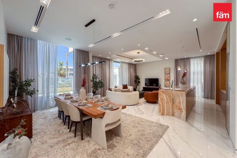 Villa à Dubai, 5 chambres, 672 m², № 110729