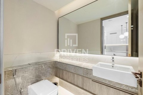 Apartment in Address Harbour Point, Dubai Creek Harbour (The Lagoons), Dubai 1 bedroom, 68.28 sq.m. № 128626 - photo 7