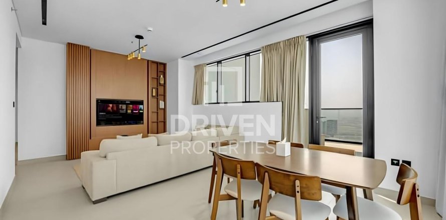 Appartement à District 11, Jumeirah Village Circle, Dubai, 3 chambres, 171.41 m², № 128622