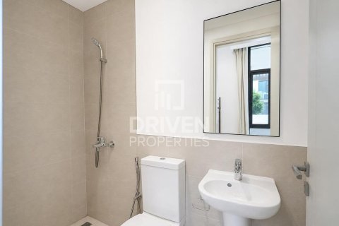 Townhouse in Sun, Arabian Ranches 3, Dubai 3 bedrooms, 130.81 sq.m. № 128635 - photo 20