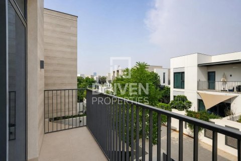 Townhouse in Sun, Arabian Ranches 3, Dubai 3 bedrooms, 130.81 sq.m. № 128635 - photo 18