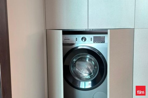 Снять в аренду квартиру в Дубае: 1 спальня, 68.6м², № 96496 - фото 11