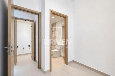 Townhouse in Arabian Ranches 3, Dubai 3 bedrooms, 144.84 sq.m. № 141031 - photo 5