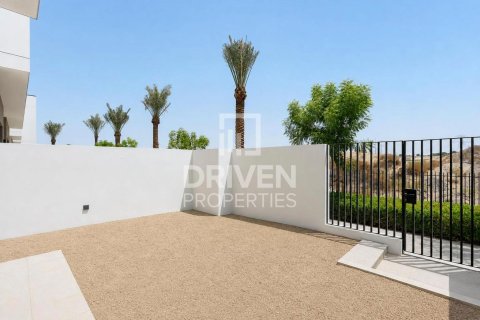 Townhouse in Arabian Ranches 3, Dubai 3 bedrooms, 144.84 sq.m. № 141031 - photo 20