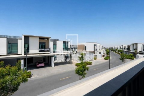 Townhouse in Arabian Ranches 3, Dubai 3 bedrooms, 144.84 sq.m. № 141031 - photo 19