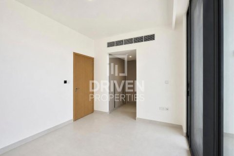 Townhouse in Arabian Ranches 3, Dubai 3 bedrooms, 144.84 sq.m. № 141031 - photo 8
