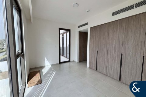 Купить виллу в Nara, The Valley, Дубай: 4 спальни, 199м², № 74973 - фото 11