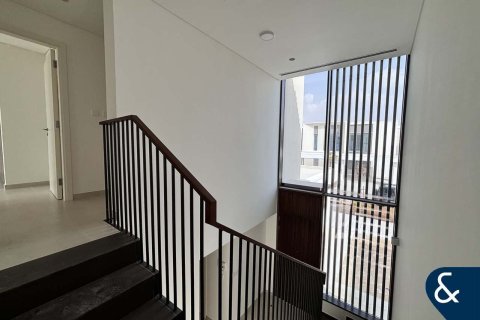 Купить виллу в Nara, The Valley, Дубай: 4 спальни, 199м², № 74973 - фото 5