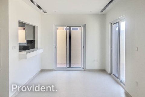 Villa in Dubai Land, Dubai 4 bedrooms № 1836 - photo 7