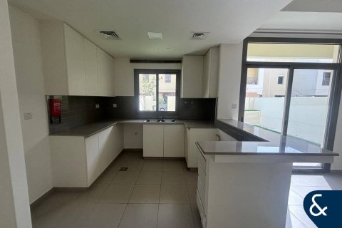 Townhouse in Naseem Townhouses, Town Square, Dubai 3 bedrooms, 189 sq.m. № 79000 - photo 6