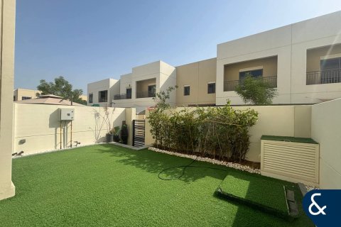 Townhouse in Naseem Townhouses, Town Square, Dubai 3 bedrooms, 189 sq.m. № 79000 - photo 1