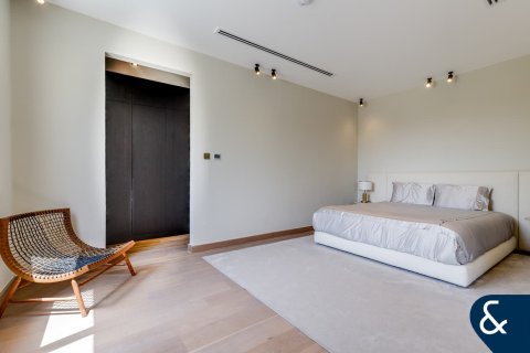 Купить виллу в The Lakes, Дубай: 6 спален, 692м², № 78989 - фото 8