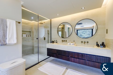 Купить виллу в The Lakes, Дубай: 6 спален, 692м², № 78989 - фото 12