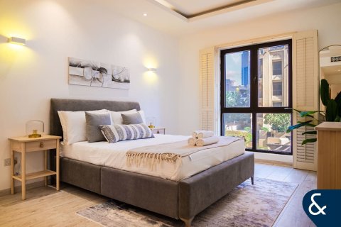 Apartment in Kamoon, Old Town, Dubai 1 bedroom, 210 sq.m. № 78993 - photo 6