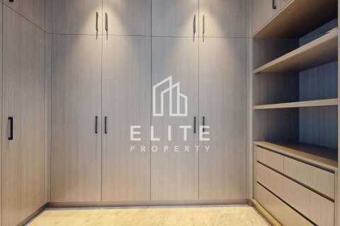 Apartamento en Opera District, Downtown Dubai (Downtown Burj Dubai), Dubai, 4 dormitorios, 493 m², № 46666 - foto 17