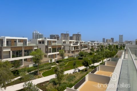 فيلا في دبي 4 غرف نوم, 316.9 م² رقم 42846 - صورة 1
