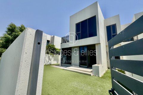 Villa à Dubai Hills Estate, Dubai, 4 chambres, 232.3 m², № 42838 - photo 13