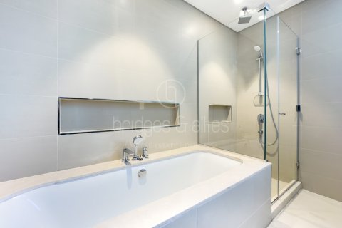 Apartamento en Downtown Dubai (Downtown Burj Dubai), Dubai, 2 dormitorios, 121.9 m², № 42837 - foto 16