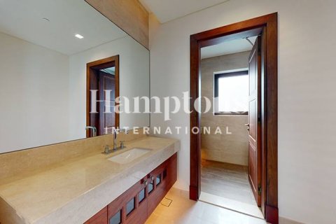 Снять в аренду виллу в Мохаммед Бин Рашид Сити, Дубай: 6 спален, 1581.02325400м², № 63779 - фото 16