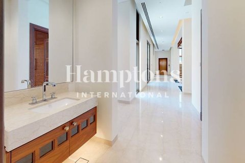 Снять в аренду виллу в Мохаммед Бин Рашид Сити, Дубай: 6 спален, 1581.02325400м², № 63779 - фото 30