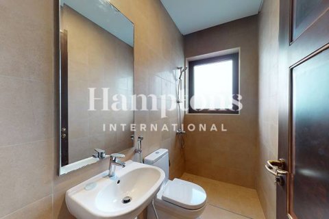 Снять в аренду виллу в Мохаммед Бин Рашид Сити, Дубай: 6 спален, 1581.02325400м², № 63779 - фото 5